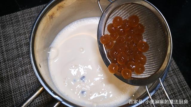 自制奶茶时如何加入珍珠效果最佳