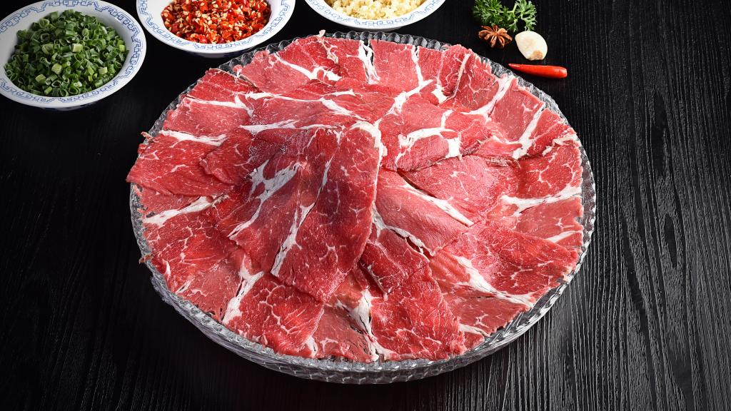 牛肉火锅配什么菜最合适
