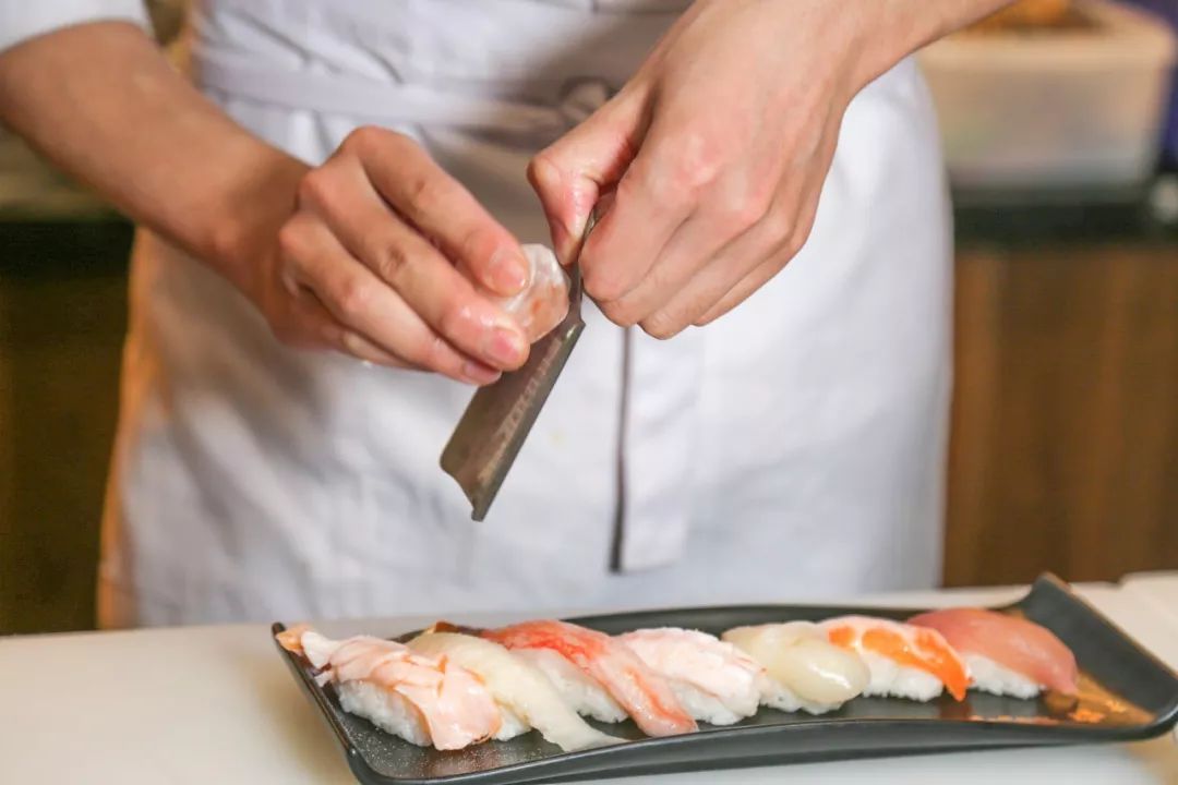 制作握寿司的最佳时间和场合